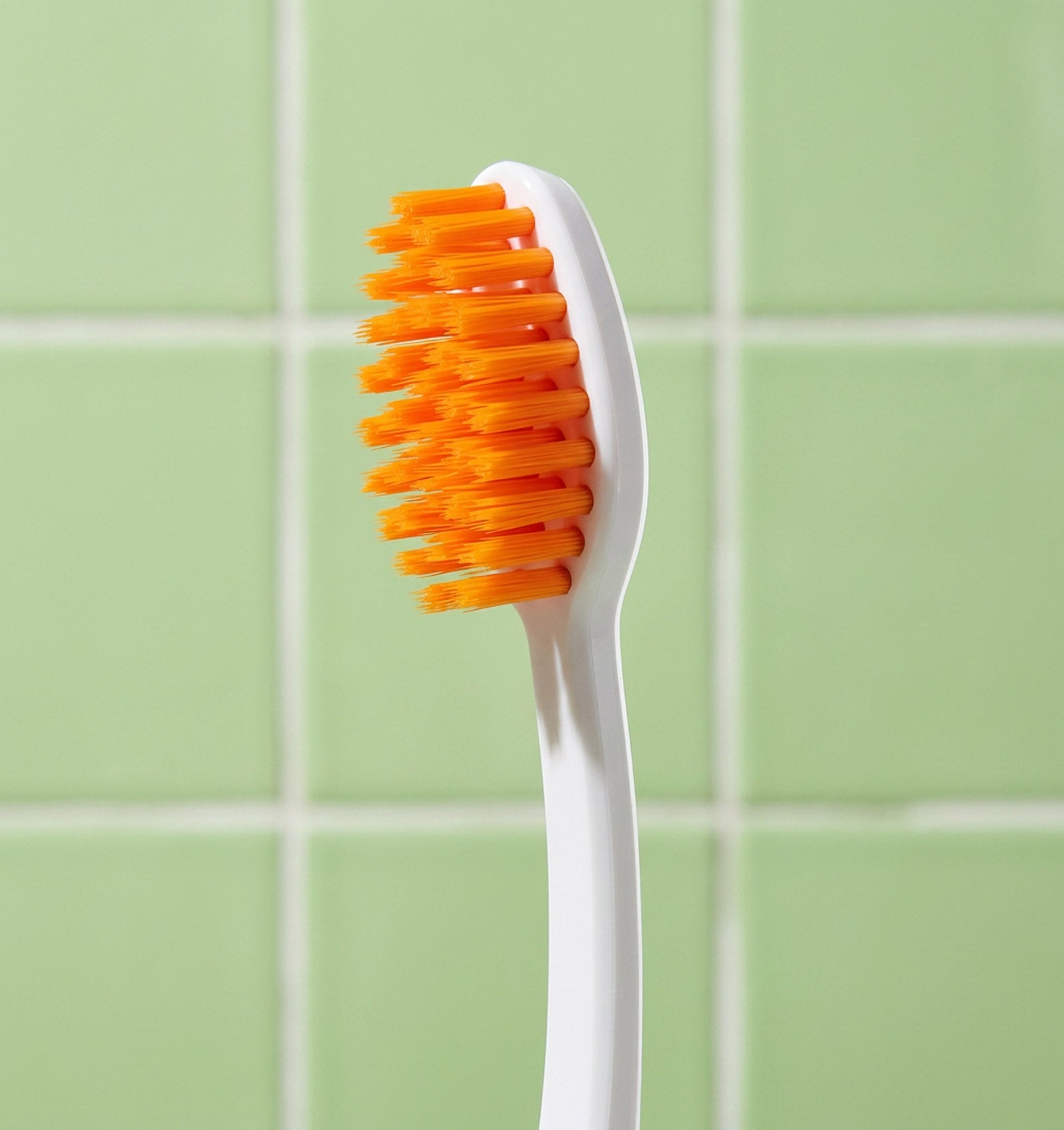 Brosse à Dents aux Brins Souples - Soft Intensive Flosserbrush